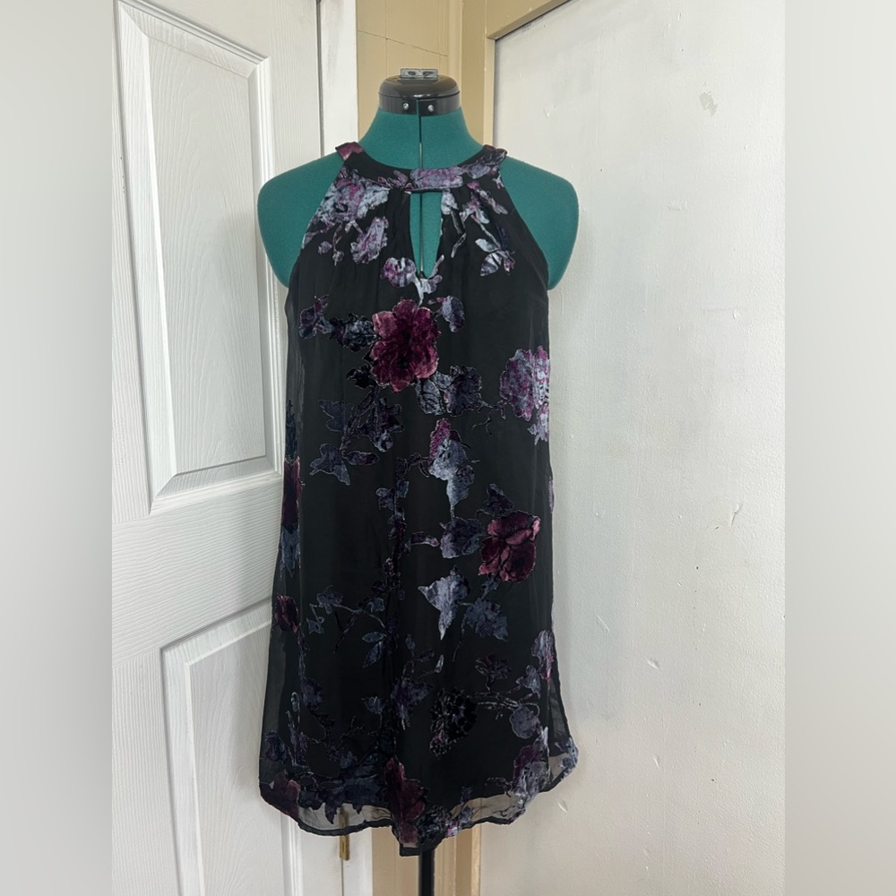 As U Wish Floral Dress For Women Large Pre Owned Pristine Condition
